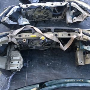 Ноускат Toyota Funcargo NCP20 '2002-2005 a/t дефект L фары