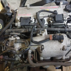 Двигатель Mitsubishi 4G64-JC6029 4WD SOHC 16VALVE Airtrek/Outlander CU4W-0202329