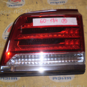 Вставка между стопов Lexus LX570 URJ201 '2012-2015 60-184 R