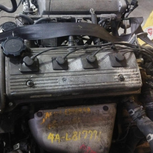 Двигатель Toyota 4A-FE-L817771 2WD трамблер  БЕЗ НАВЕСНОГО Corolla/Corolla Spacio AE1