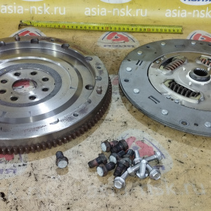 Маховик Toyota 3MZ-FE Harrier MHU38 a/t + диск демпферный 7A290024 / 31270-48010 13405-20010