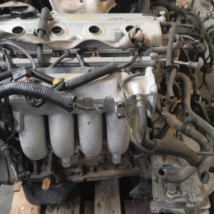 Двигатель Mitsubishi 4G63-ST1992 1 вал 16 клап без навесного Chariot N33W-0209539