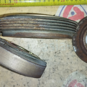 Шкив Компрессора кондиционера Nissan Presage U30/N30 KA24-DE в сборе с подшипником 4 ручейка