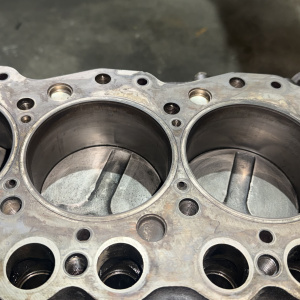 Двигатель Nissan TD27-051254A БЛОК В СБОРЕ КАК НА ФОТО Caravan/Homy/Terrano E24/D21 TURBO