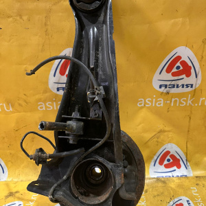 Ступица MITSUBISHI CU2W зад, лев 4WD ABS бараб.