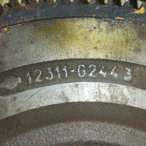 Маховик Nissan TD27 Mistral/Terrano II R20 m/t 6 болтов + корзина ( диск 250 мм. ) 12311-G2443