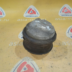 Подушка двигателя Mercedes M271KE18ML/271.940 C-Class W203/W211 L=R перед, лев A2032401917, A2032402017