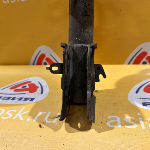 Стойка Subaru VM4 Levorg перед, лев