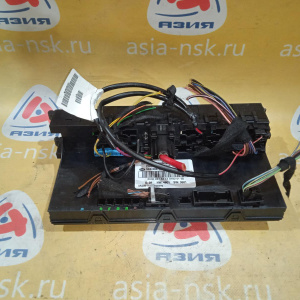 Блок предохранителей Mercedes C-Class W203/C209 задний в багажнике блок SAM A2035451801
