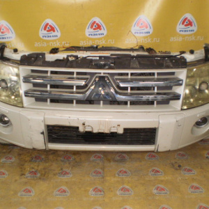 Ноускат Mitsubishi Pajero V93W 6G75 '2006-2011 a/t Дефект бампера (под уширитель) с омывателями фар ф.100-87874 Xenon тум.A044633