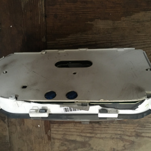Панель приборов TOYOTA Funcargo NCP20 дефект корпуса 83800-5C530