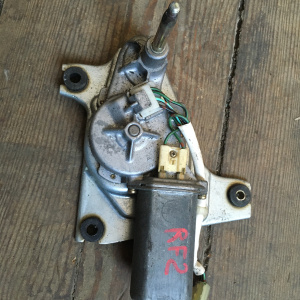 Моторчик привода дворниками HONDA Stepwgn RF1/RF2 R