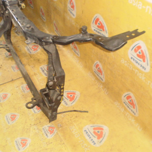 Рамка радиатора Nissan Qashqai/Dualis J10 '2010-2013