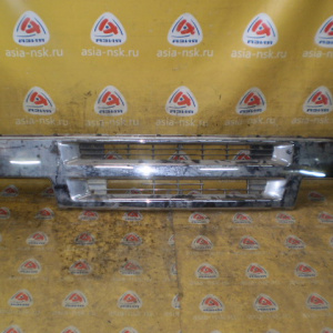Решетка радиатора Mitsubishi MC926687 Fuso FV416 Дефект