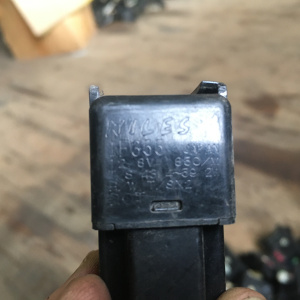 Реле поворотов Nissan 1F356  020301