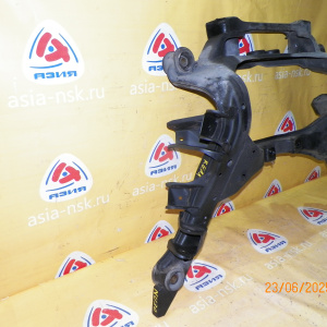 Балка Nissan TNU30 Presage/Bassara '1998-2001 R 4WD Под чугунный редуктор