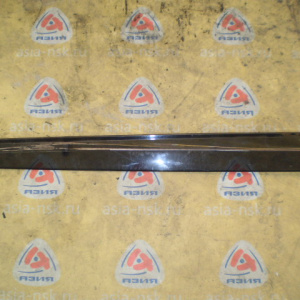 Ветровик Mitsubishi Outlander GG2WGF8W зад, прав