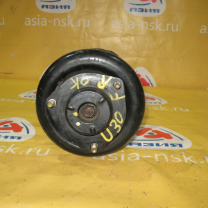 Стойка Nissan U30 Bassara/Presage перед, прав 4WD=2WD крепление под ABS на болту до 2000г.