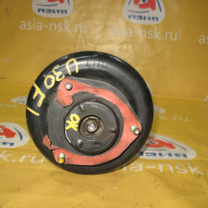 Стойка Nissan U30 Bassara/Presage перед, лев 4WD=2WD крепление под ABS на болту до 2000г.