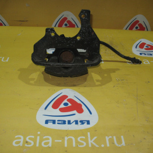 Суппорт Toyota SR40 Lite Ace Noah/Town Ace Noah перед, лев 6010 дефект прокачки.