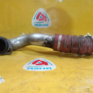 Патрубок интеркулера BMW 11617796291, 11617823961 X5 E70/E71 M57N2 '2008 R правый