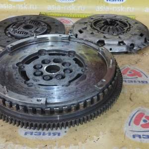 Маховик Mazda WL-AE/WL-AA BT-50 UN8F1 '2009- m/t ДЕМПФЕРНЫЙ, ( + корзина LUK 125012810 ) диаметр диска 250 мм. ТОЛЩИНА ОТ ПОСАДКИ КОЛЕНВАЛА ДО ЛЕПЕСТК