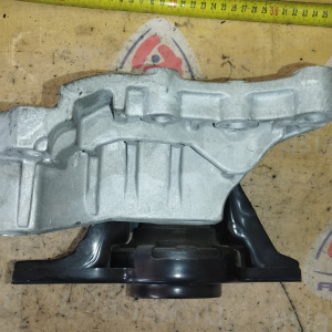 Подушка двигателя Nissan MR20DD Serena C27 '10.2018- перед, прав ( A ) 11210-5TA0A