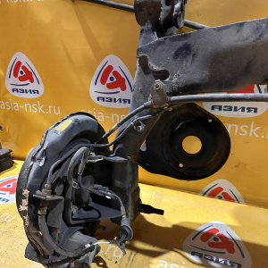 Балка Toyota ACR30\MCR30 Estima ABS DISK ( СО СТУПИЧНЫМИ УЗЛАМИ+ТРОСЫ РУЧНИКА) R 42110-28500