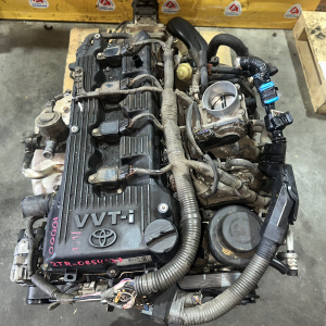 Двигатель Toyota 2TR-FE-0854637 с EGR без кондёра Hiace TRH2
