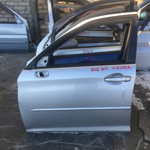 Дверь боковая Toyota Corolla Fielder NKE165 перед, лев (цена за голое железо)