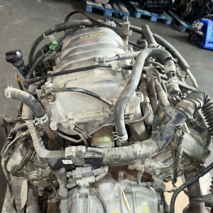 Двигатель Toyota 2UZ-FE-0843194 БЕЗ НАВЕСНОГО Sequoia UCK45