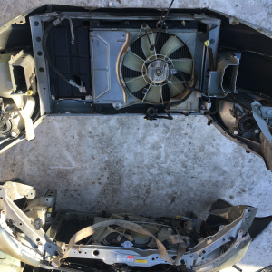Ноускат Toyota Vitz SCP10 '1999-2001 a/t дефект бампера ф.52-001