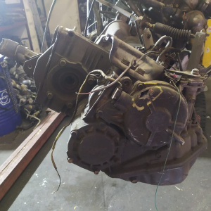 АКПП MITSUBISHI 4G63 W4A321LMQ (3545) MD974070 4WD с креплением подушки ДЕФЕКТ ЗАДНЕЙ КРЫШКИ