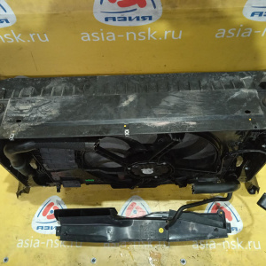 Рамка радиатора Volkswagen Polo AW1 CZPC/DKZC '2019 2.0 GTI в сборе кассета с радиаторами и вентилятором (рамка треснута сбоку)