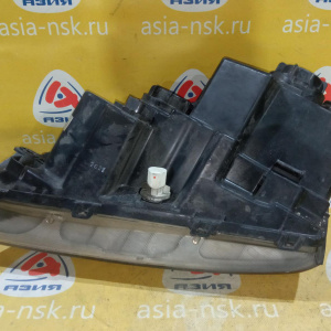 Фара Kia Sorento BL/FY '2002 прав фишка 4 конт. квадр. 92102-3E0