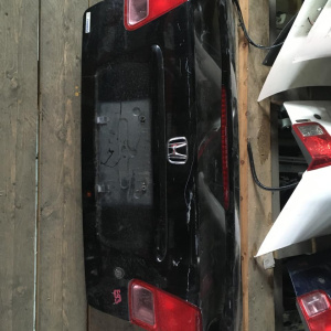 Крышка багажника HONDA Civic ES1 '2001 RS вст P0856 (спойлер)