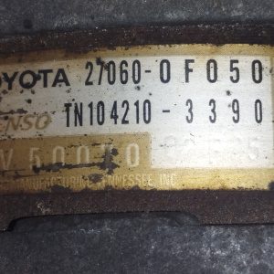 Генератор Toyota 2UZ Sequoia/Tundra UCK35/UCK45 '02.1999-08.2002 4 контакта ( IG/S/L/M ) 12V. 150A. пластиковая крышка 27060-0F050 / TN104211-3390