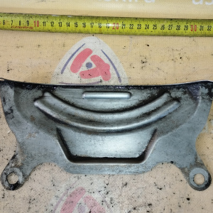 Кожух маховика Mitsubishi Delica PD8W 4M40TE a/t крышка, V4A51 ( 2 ОТВЕРСТИЯ СНИЗУ )
