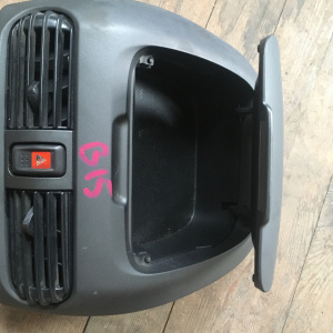 Бардачок Nissan 68260-4M400 Sunny FB15 в верхний