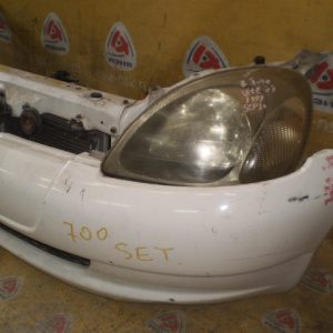 Ноускат Toyota Vitz SCP10 '1999-2001 a/t Дефект бампера (без диффузора) Дефект стекла L фары ф.52-001