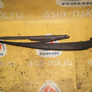 Держатель дворника Nissan Pathfinder R52 R