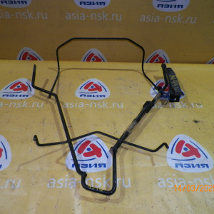 Крепление запасного колеса Mitsubishi Chariot Grandis N94W R с болтом.
