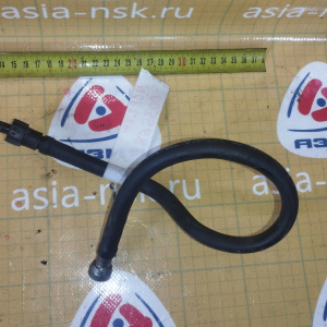 Шланг топливный Toyota 23901-21020 Platz NCP12/NCP19/NCP20/NCP30 1NZ/2NZ соединение топливопровода между двс и кузовом