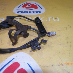 Датчик ABS Toyota Corsa/Tercel/Corolla II/Raum/Starlet EL50/EXZ10/EP90 зад, лев целый.