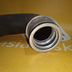 Патрубок радиатора Mercedes A2035010982 C-Class W203 M271KE18ML/271.940 в F верхний