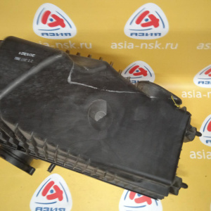 Корпус воздушного фильтра Audi Q7 4LB BHK 3.2 V6 (трещина) 7L6129601AB '2008