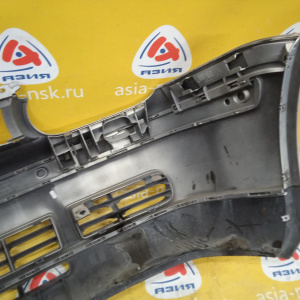 Бампер Volkswagen Golf 4 1J1/1J5 '1999 перед с накладками 1J0807221