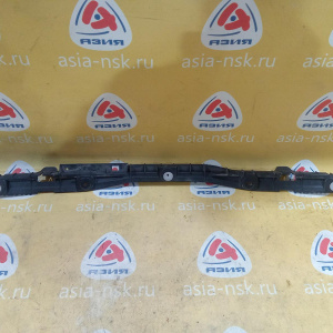 Крепление бампера Opel Astra H A04/L35/L70 '2004 Универсал, Направляющая центральная R 24460477
