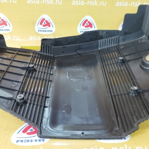 Накладка декоративная на двс Toyota 2UZ-FE Land Cruiser UZJ100 ДЕФЕКТ ТРЕЩИНА 11209-50080/11259-50080