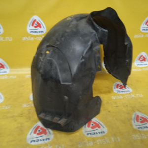Подкрылок Ford Kuga CBV '2012 перед, прав трещина 8V4116114AC